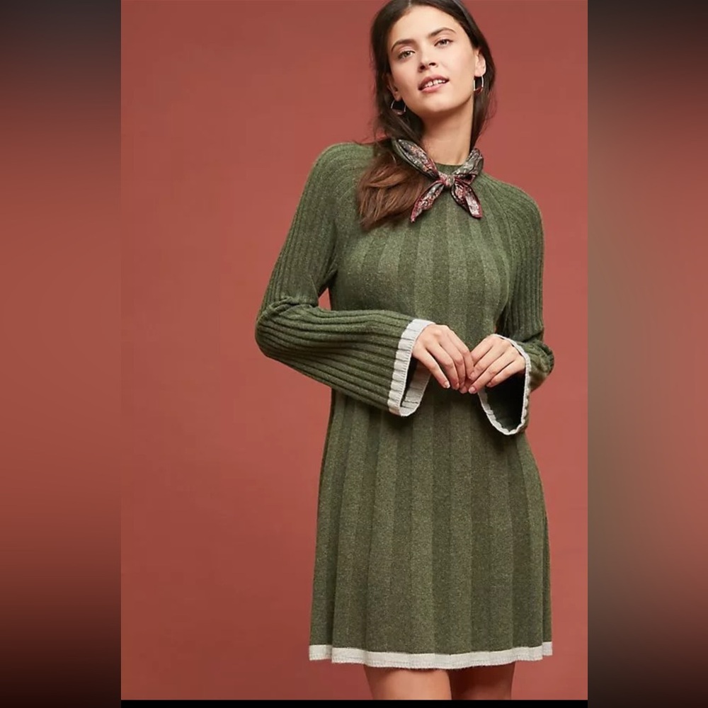 Anthropologie Arsenau Moss Green Ribbed Bell Sleeve Sweater Dress‎ L